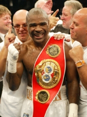 Glen Johnson when he was champ (photo courtesy of Boxrec.com)
