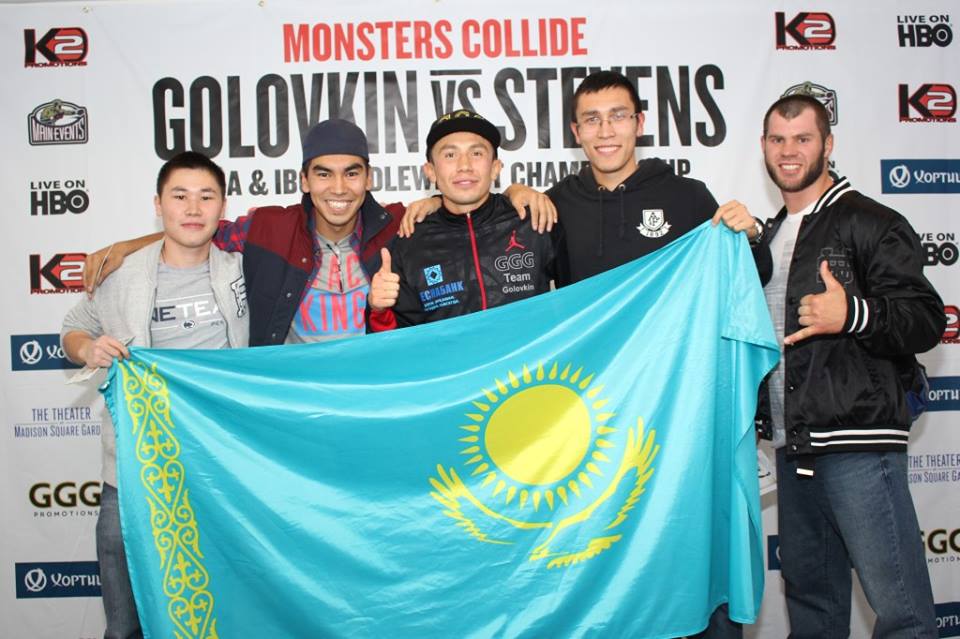 Golovkin-Kazakhstan-Flag-Yerbolat-Assylbek-Photo.jpg