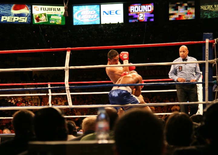 1LALV164 (106k image)