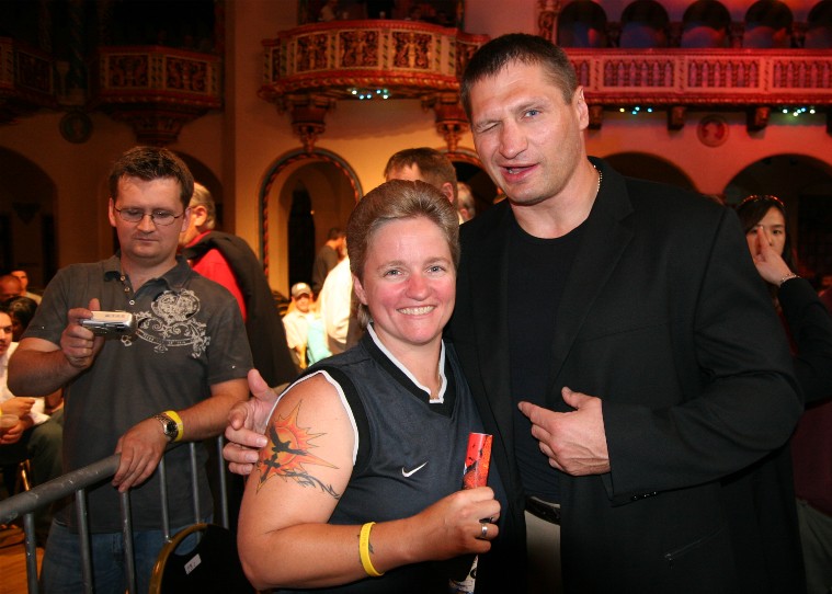 1RitaGol (103k image)