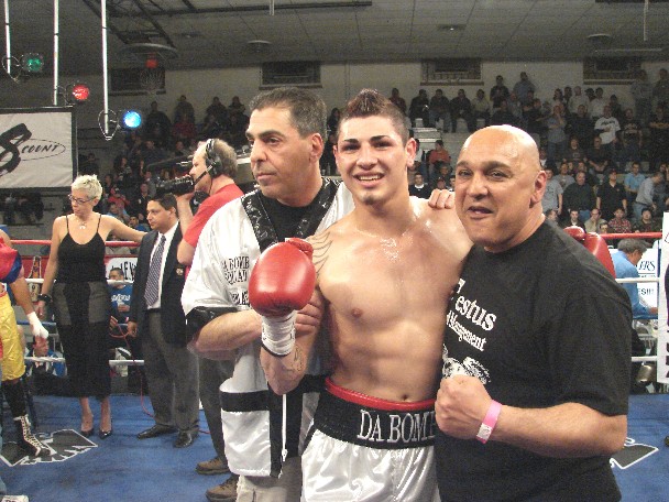 28Donovan (104k image)