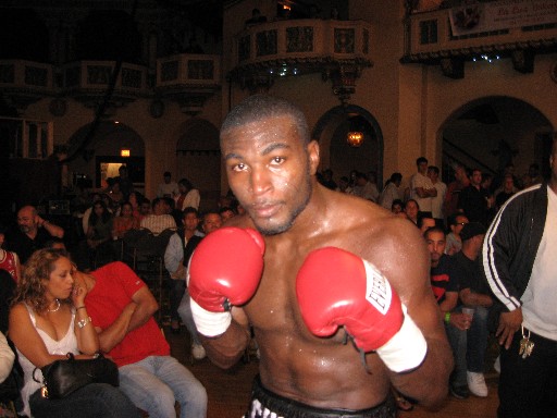 CloudRingside1 (58k image)