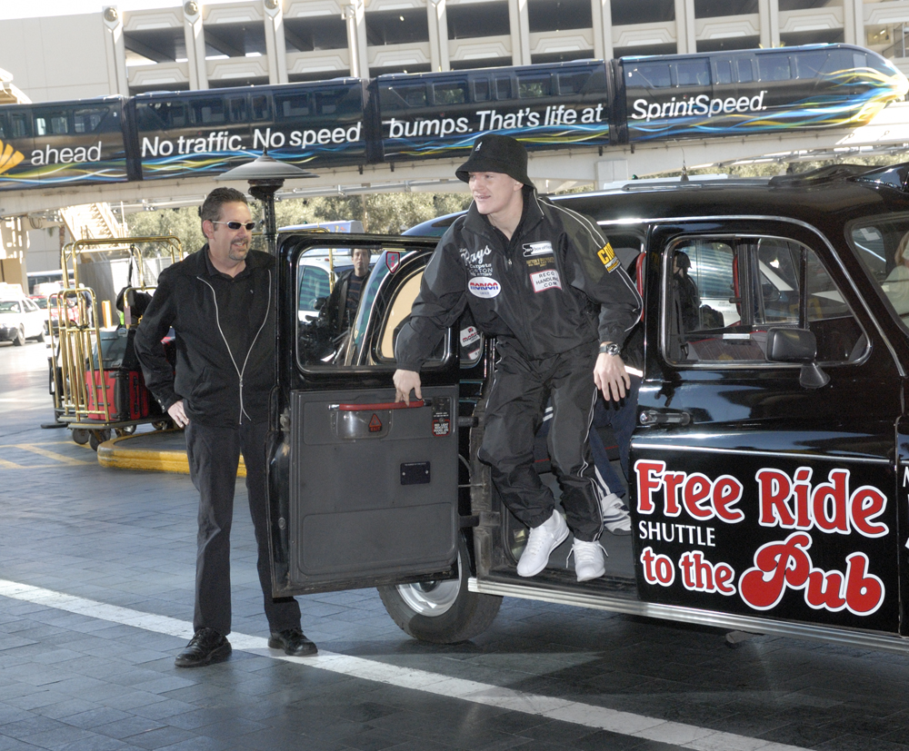 HATTONARRIVAL (766k image)