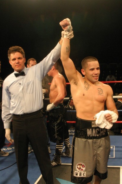 HernandezVictorious (59k image)