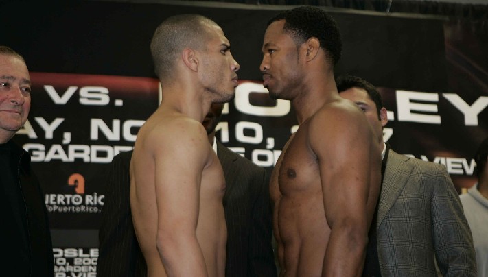Mosley-Cotto-Weigh-In (56k image)