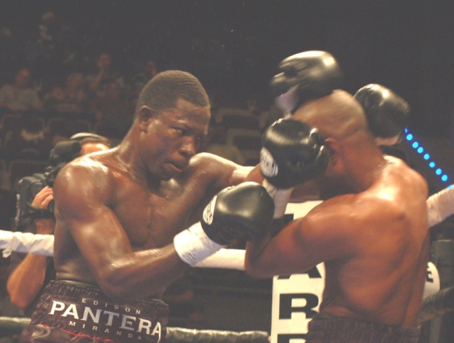 Pantera_1739 (205k image)