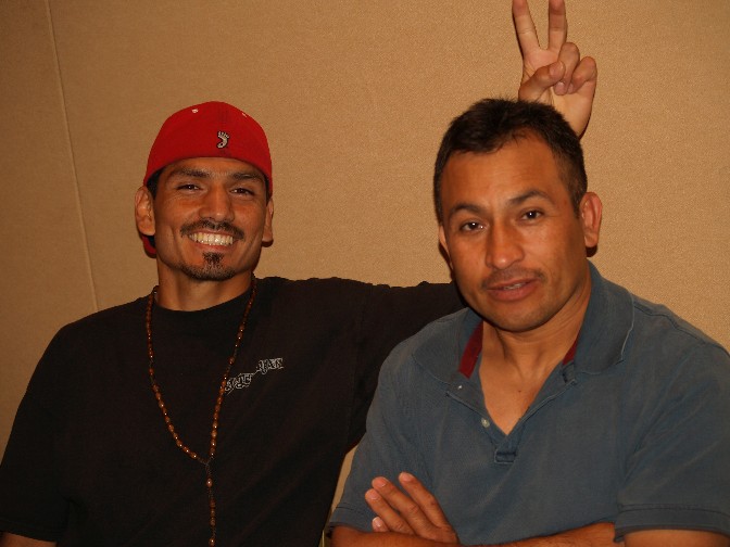 Rafael(L)wheadtrainerJesseRamos (71k image)