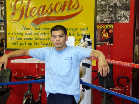 Rafael_At_Gleasons (85k image)