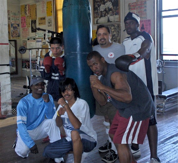 SamColonnaBoxers (96k image)